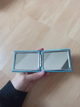 Miroir de poche