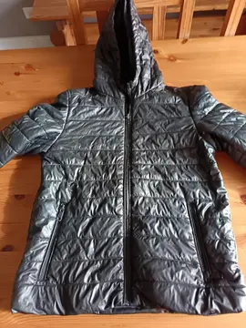 veste 11/12 ans à capuche ZARA