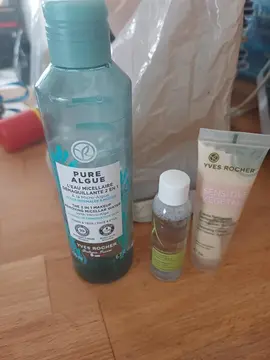 Produits démaquillants
