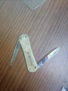 petit couteau suisse