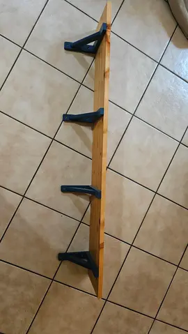 étagère en bois
