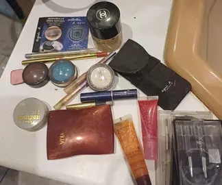 Maquillage et pinceaux