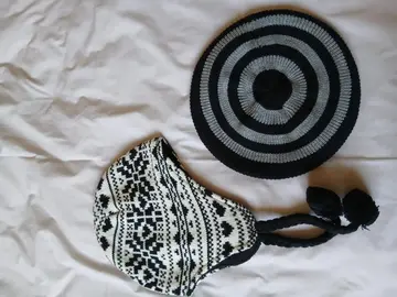 bonnet et béret