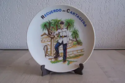Petite assiette souvenir