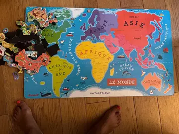 grand jeu planisphère puzzle aimanté
