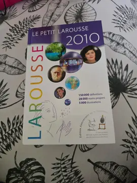 dictionnaire LAROUSSE