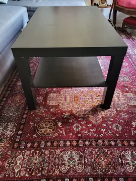 Table basse en bois noir