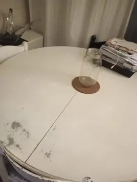 table en bois peinte