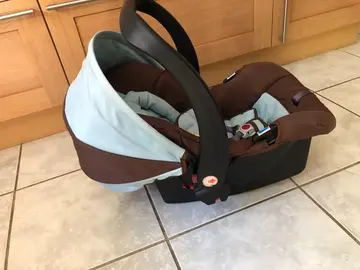 Maxi cosi / cosy Equipbaby - nacelle