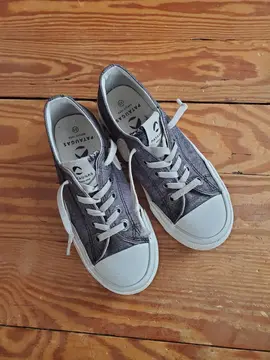 Chaussures enfants 33