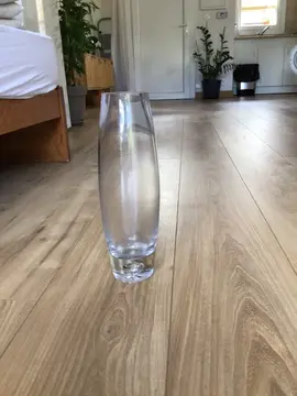 donne vase