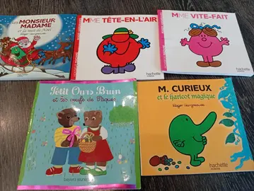 Collection de livres M Mme pour jeune enfant