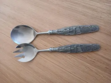 Couverts à salade