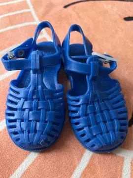 chaussures bébé plastique 20-22