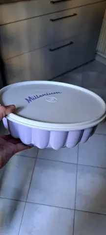 moule tupperware 24 cm diamètre