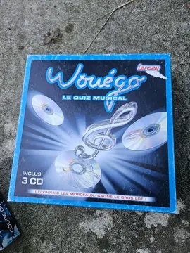 2 jeux - Monopoly Fifa 2006 & Wouégo