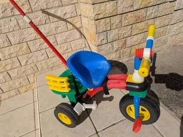 Tricycle