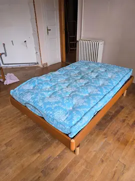 Lit électrique avec matelat