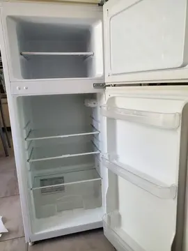 REFRIGERATEUR / CONGELATEUR: