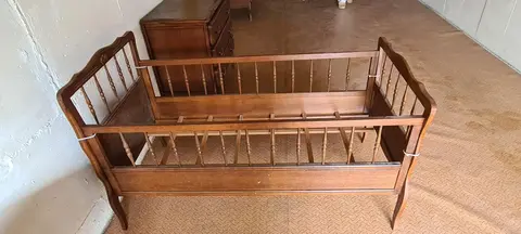 CHAMBRE DE BEBE / ENFANT
