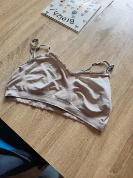 brassière L