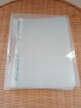 Classeur transparent et pochettes