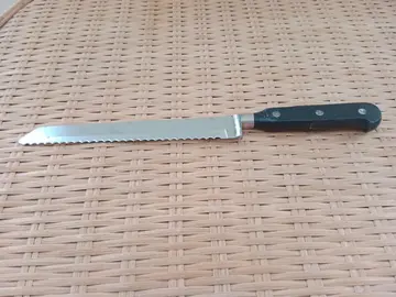 Couteau à pain Durol lame 18cm