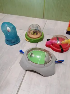 Petits jouets