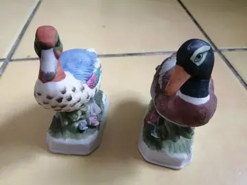 Lot de 2 canards (bibelots)