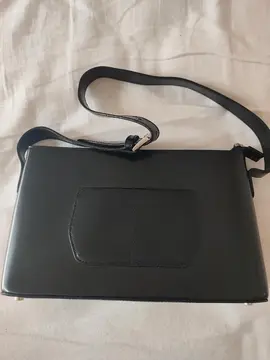 sac à main noir simili cuir