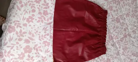 Jupe faux cuir bordeaux