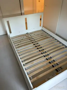 Lit ikea 140*200 avec sommier et matelas