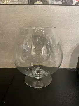 vase