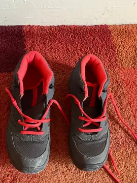 Chaussures de marche ou de randonnée T38