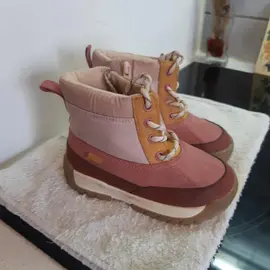 Bottines filles - Fermeture éclair sur le côté - photo 2 - Pointure 24