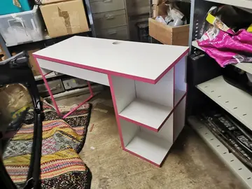 Bureau jeune fille