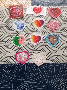 donne lot de timbres cœur français