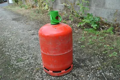 Donne bouteille de gaz vide 13 kg