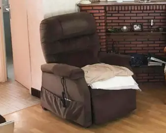 Fauteuil électrique personnes âgées