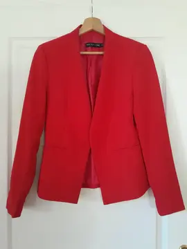 blazer rouge t.S