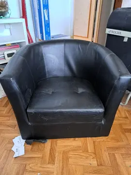 fauteuil à réparer