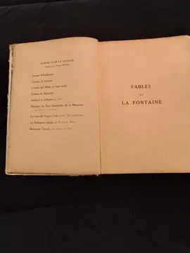 livre ancien de Fables