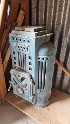 petit poêle bois et charbon