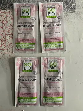 Échantillons d’après-shampooing