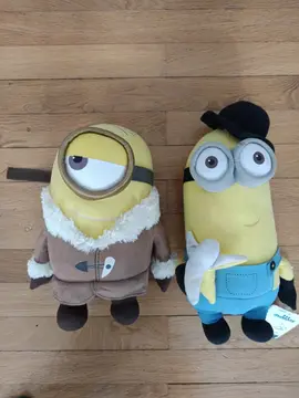 lot de peluches Minion