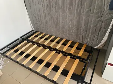 Matelas + sommier de clic clac