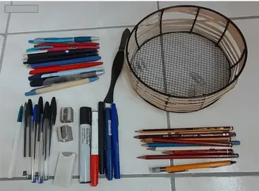 Crayons et stylos