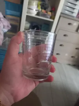 un vers a eaux basic avec gravure teddy