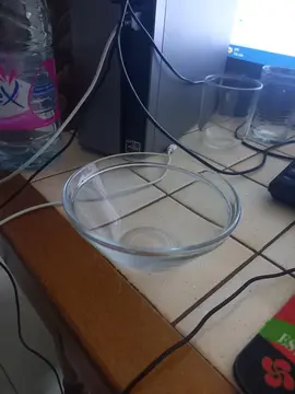 petit bol transparente en ver