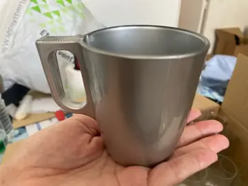 Verres à eau + tasses